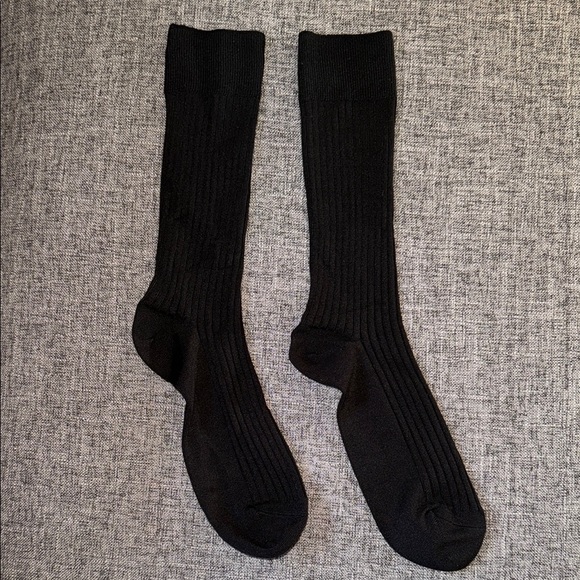 Black Ribbed Socks - Picture 1 of 1